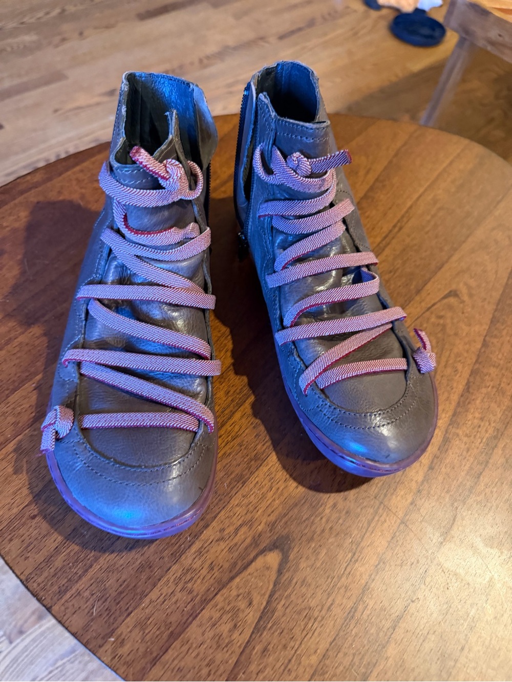 Camper Gray Leather High-Top Ankle Boots with Pink Laces